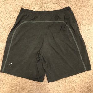 Lululemon Pace Breaker Short 9” Linerless